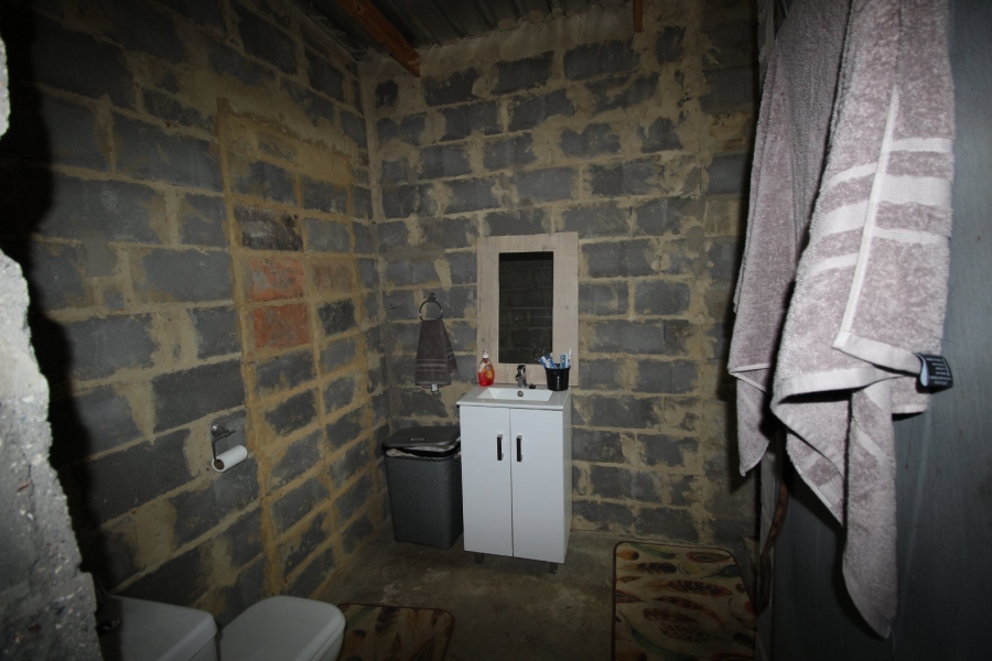3 Bedroom Property for Sale in Lake Deneysville Free State